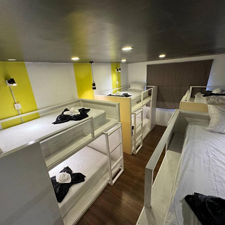 The Hive Hotel 시엠리아프 외부 사진