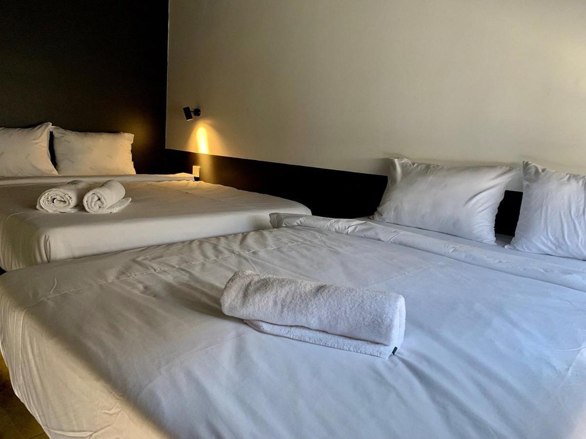The Hive Hotel 시엠리아프 외부 사진