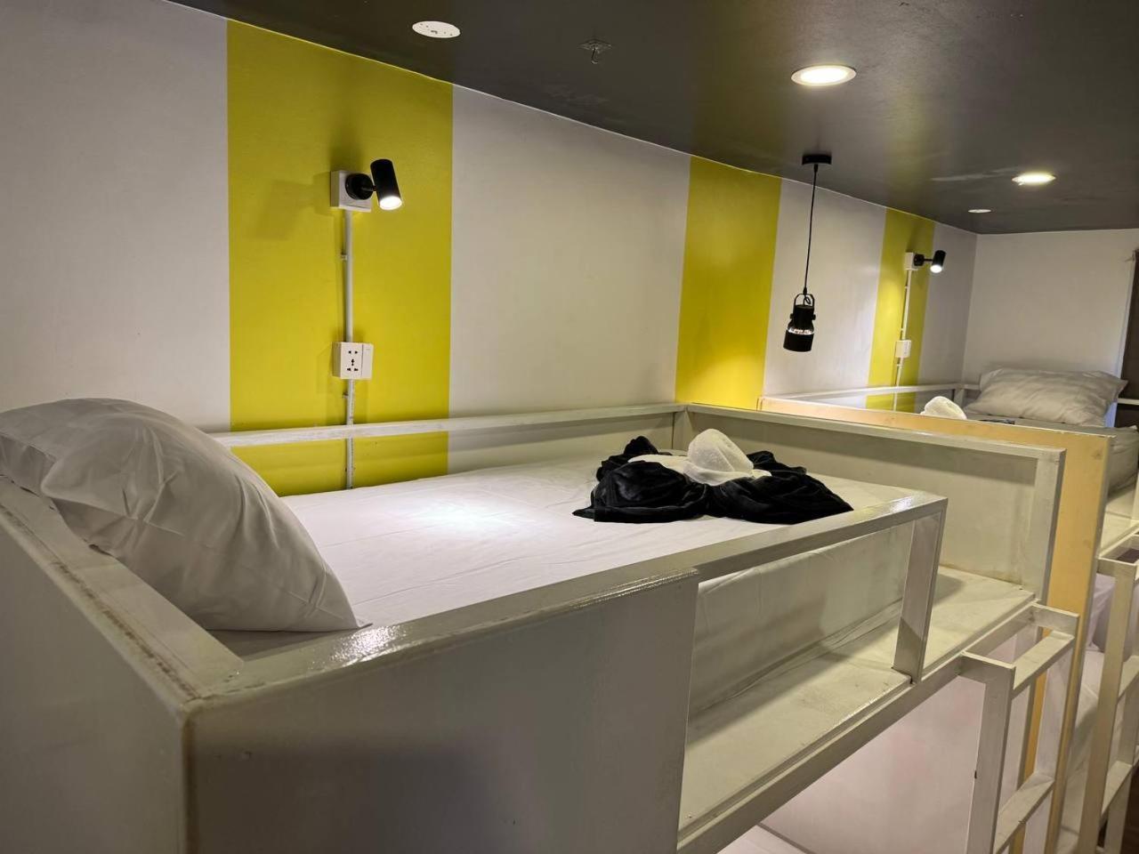 The Hive Hotel 시엠리아프 외부 사진