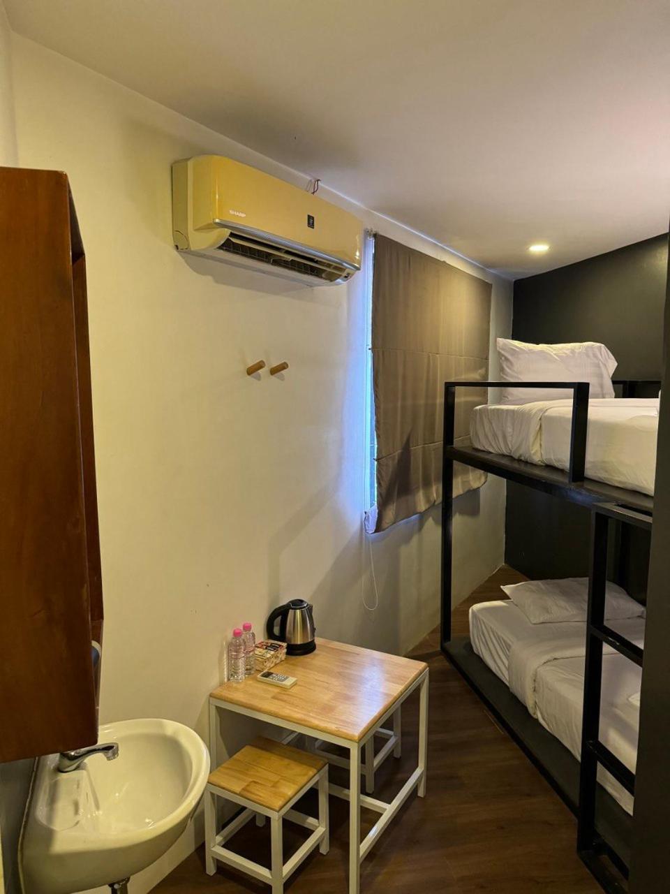 The Hive Hotel 시엠리아프 외부 사진