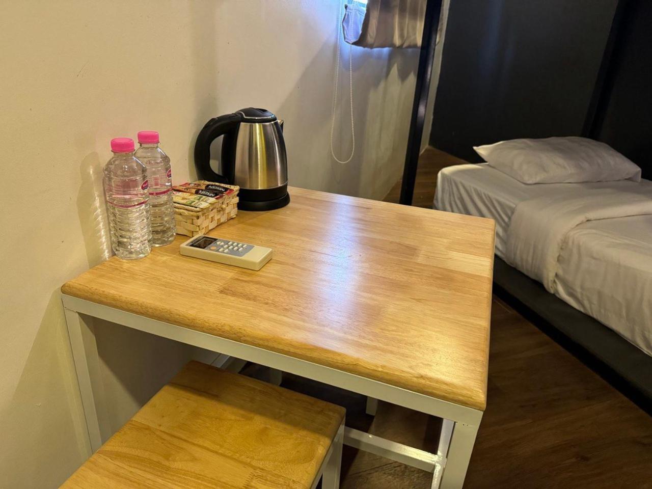 The Hive Hotel 시엠리아프 외부 사진