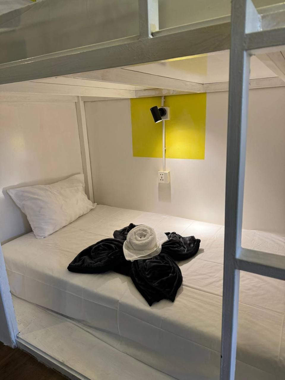 The Hive Hotel 시엠리아프 외부 사진