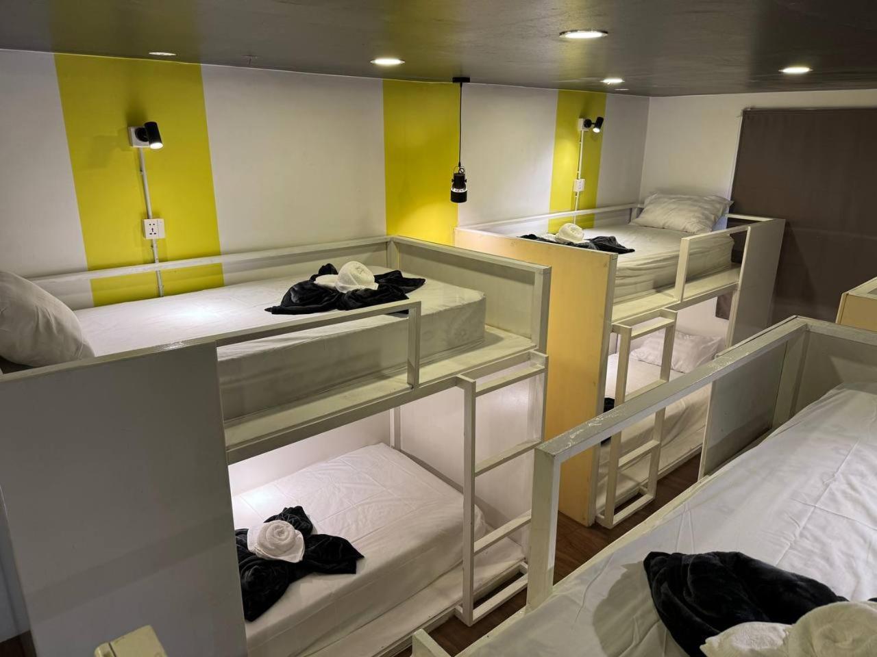 The Hive Hotel 시엠리아프 외부 사진